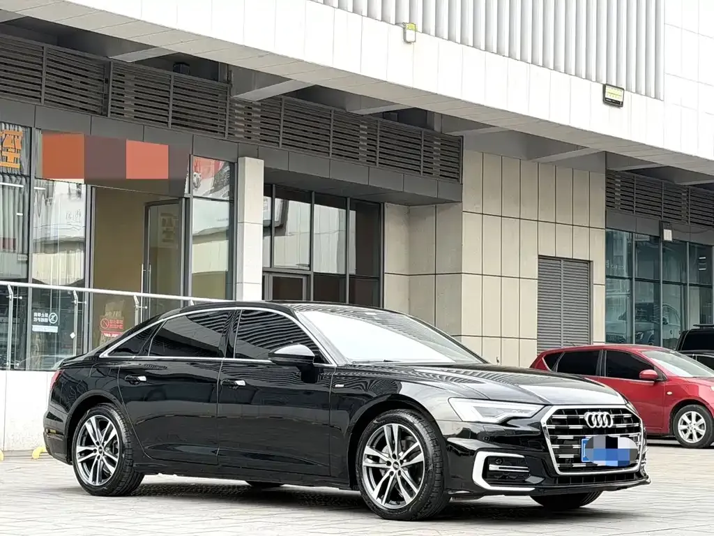 Audi A6L — фото 7