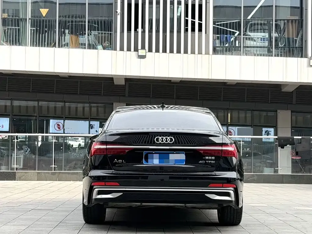 Audi A6L — фото 4