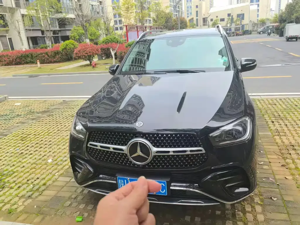 Mercedes-Benz GLE — фото 9