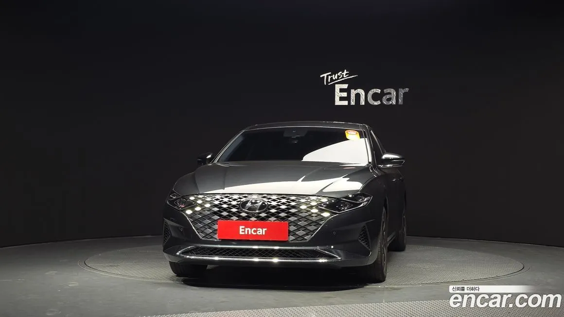 Hyundai Grandeur 2022 из KR, фото 3