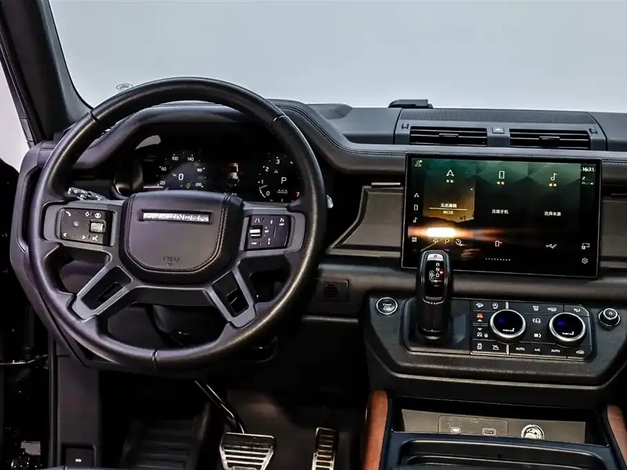 Land Rover Defender — фото 8