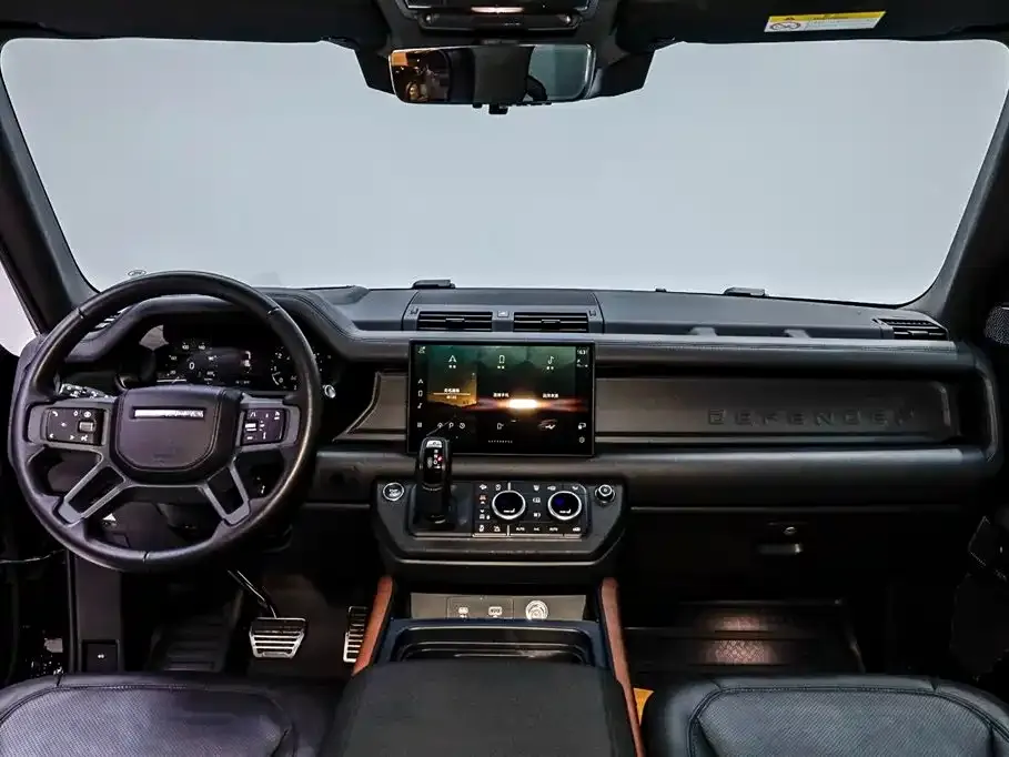 Land Rover Defender — фото 2