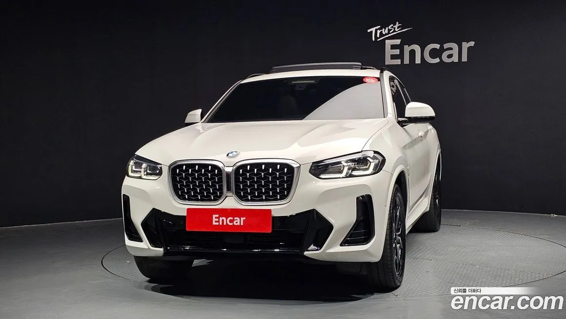BMW X4 — фото 10