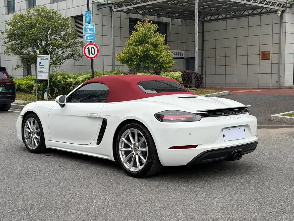 Porsche 718 — фото 10