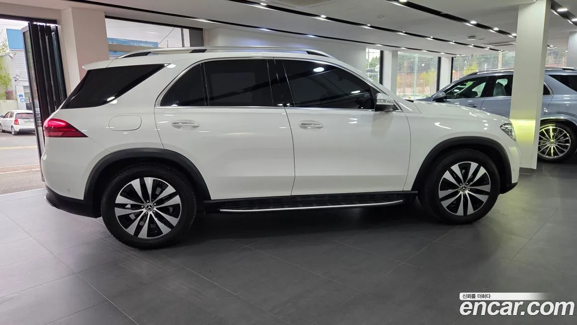 Mercedes-Benz GLE-Class 2024 из KR, фото 2