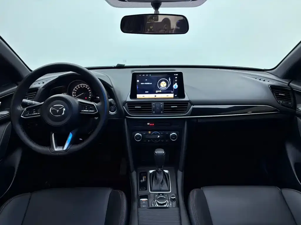 Mazda CX-4 — фото 2