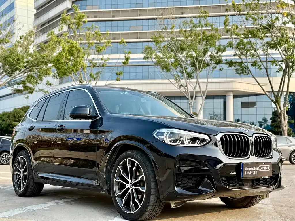 BMW X3 — фото 9