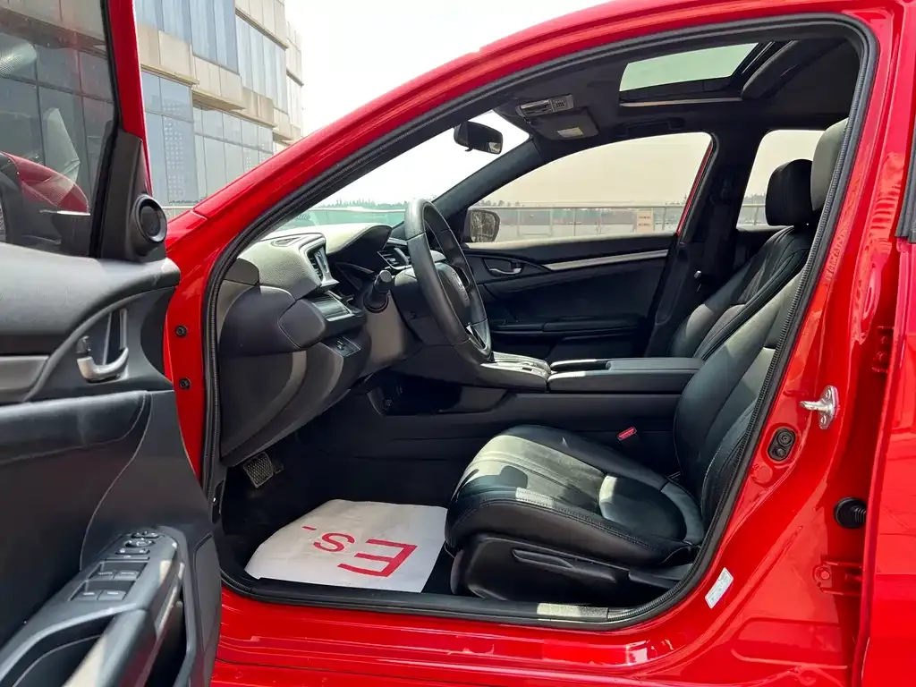 Honda Civic — фото 4