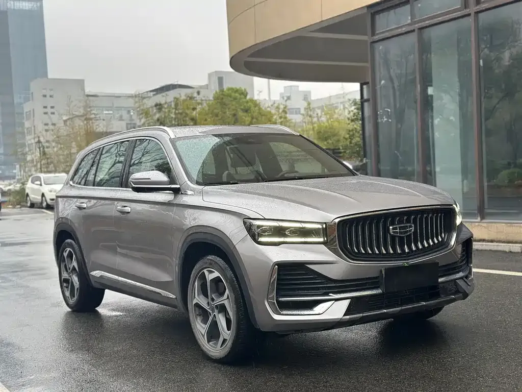 Geely Xingyue L — фото 4