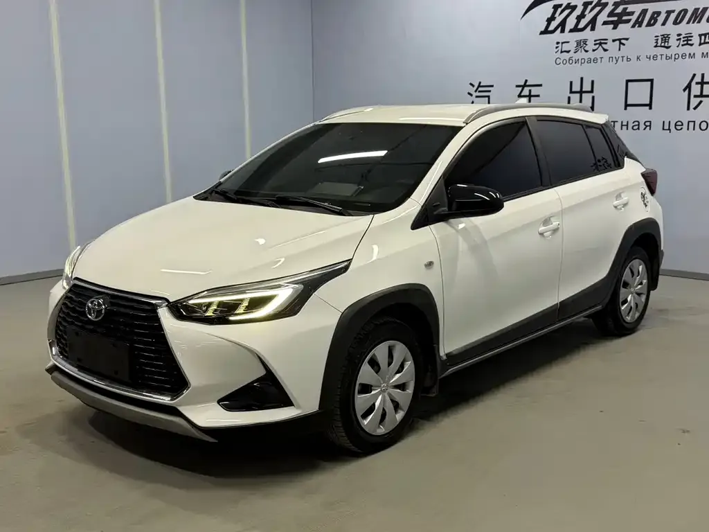 Toyota Yaris L