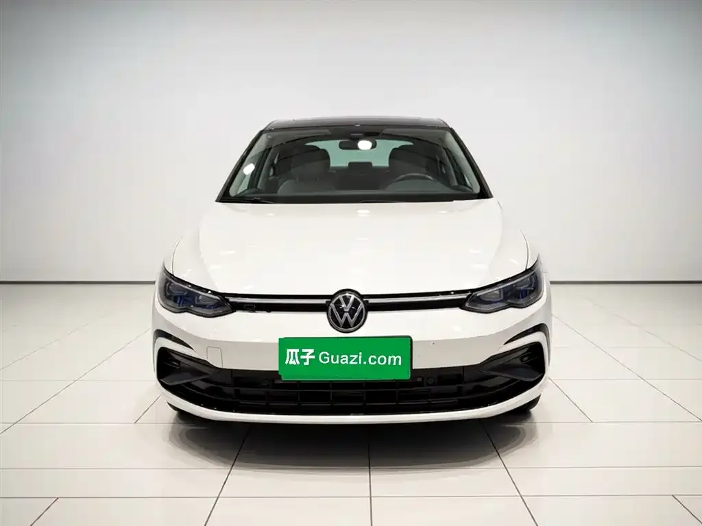 Volkswagen Golf — фото 6