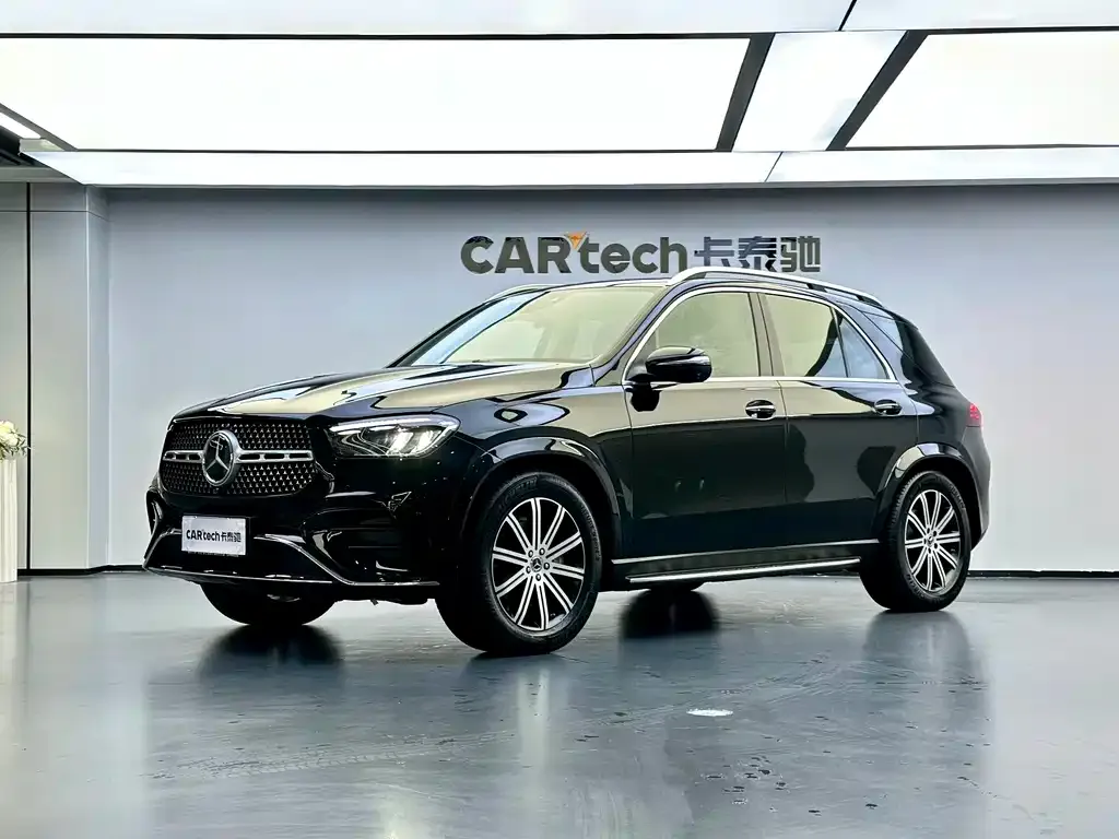 Mercedes-Benz GLE — фото 1