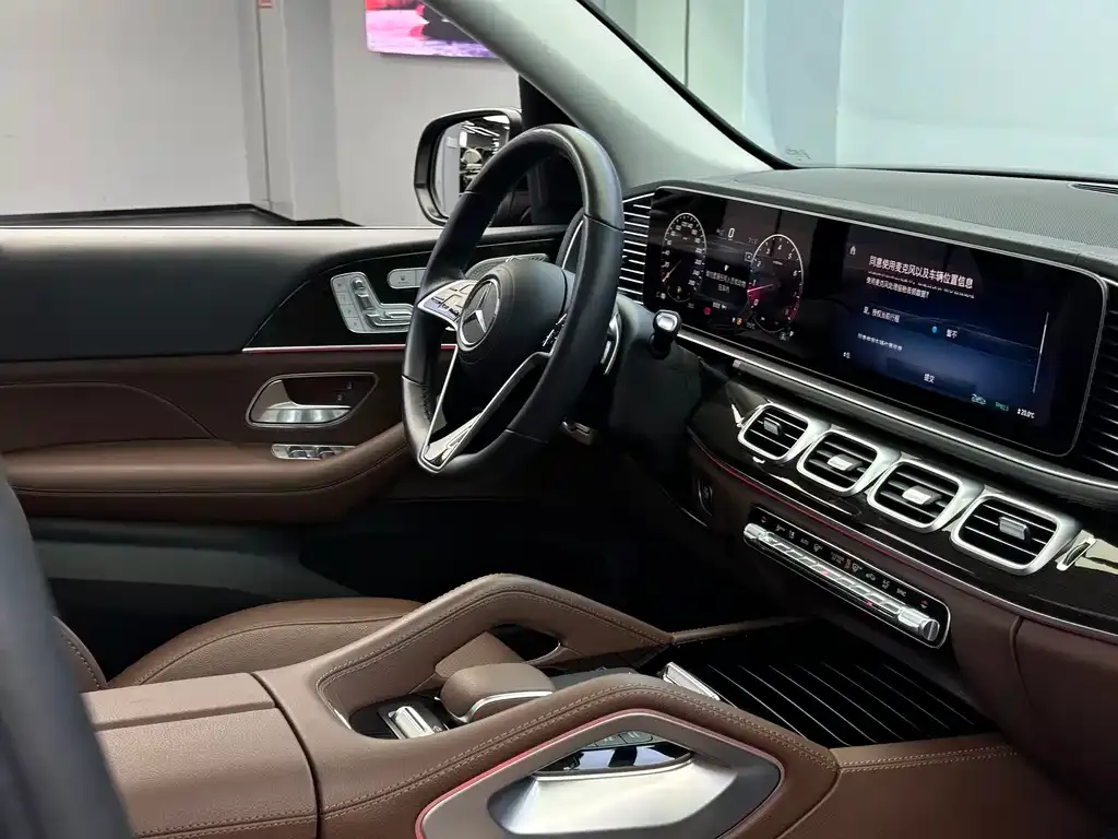 Mercedes-Benz GLE — фото 9