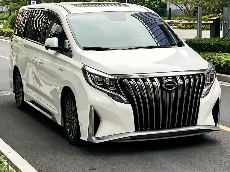 GAC Motor Trumpchi M8 — фото 1