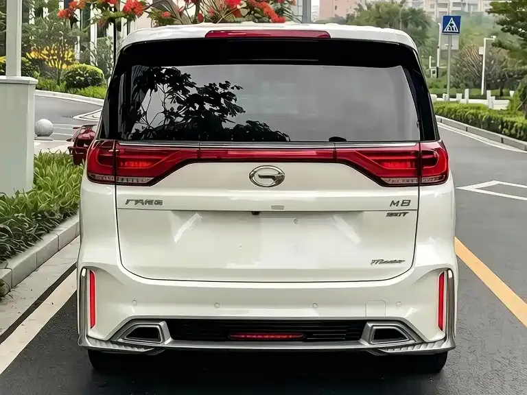 GAC Motor Trumpchi M8 — фото 10