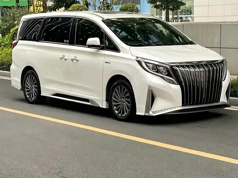 GAC Motor Trumpchi M8 — фото 5