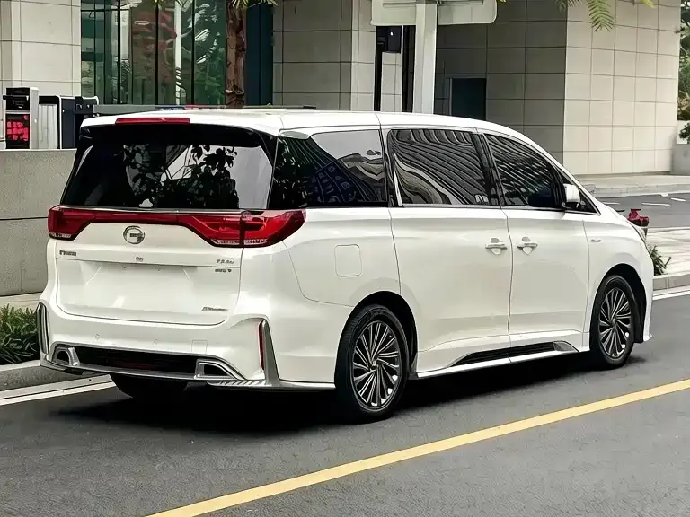 GAC Motor Trumpchi M8 — фото 7