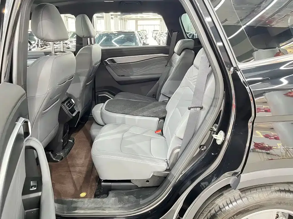 Geely Haoyue L 2025 из CN, фото 6
