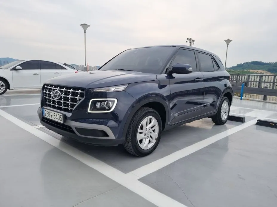 Hyundai Venue