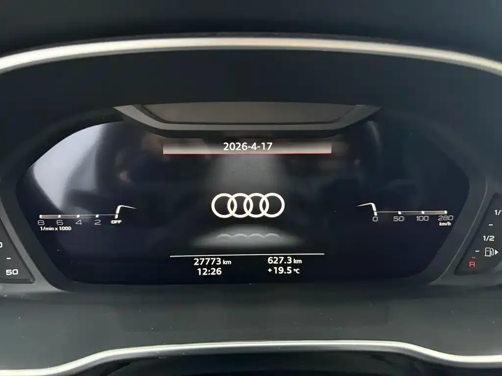 Audi Q3 — фото 2