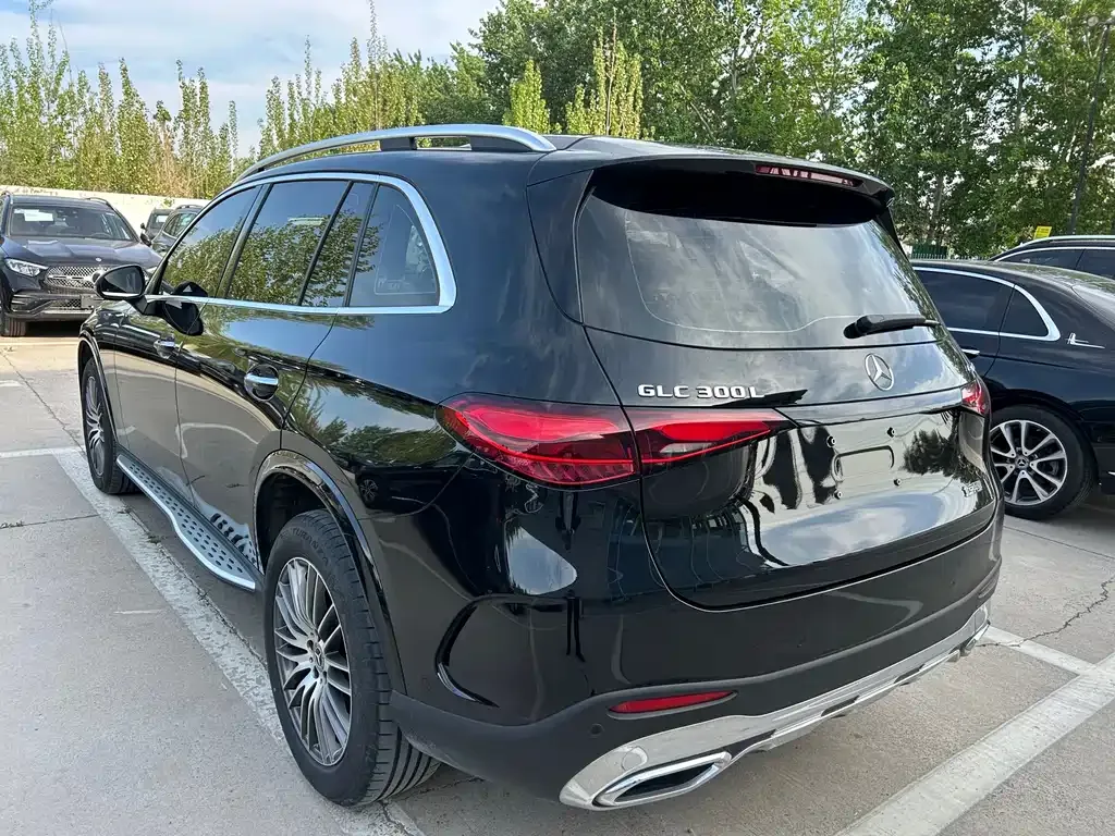 Mercedes-Benz GLC — фото 10