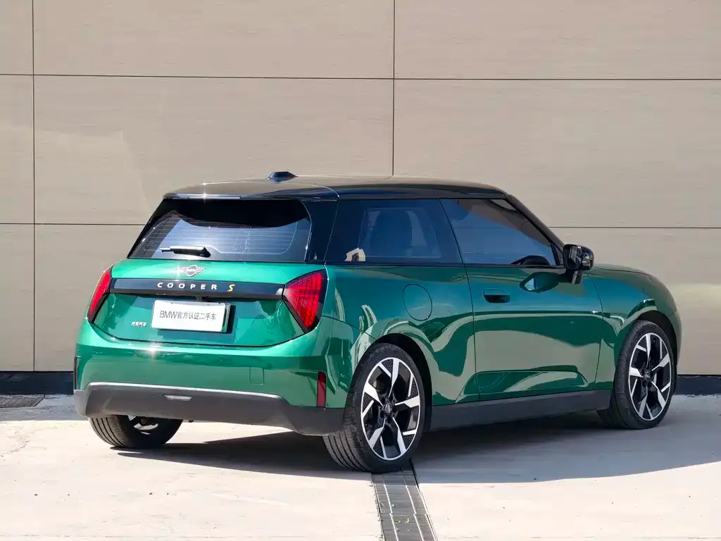MINI Cooper EV — фото 3