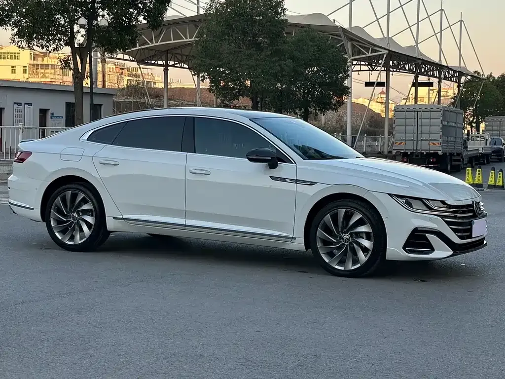 Volkswagen CC — фото 5