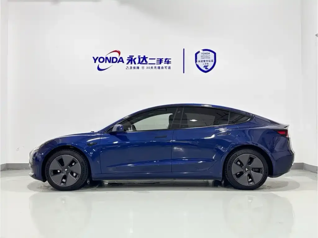 Tesla Model 3 — фото 6