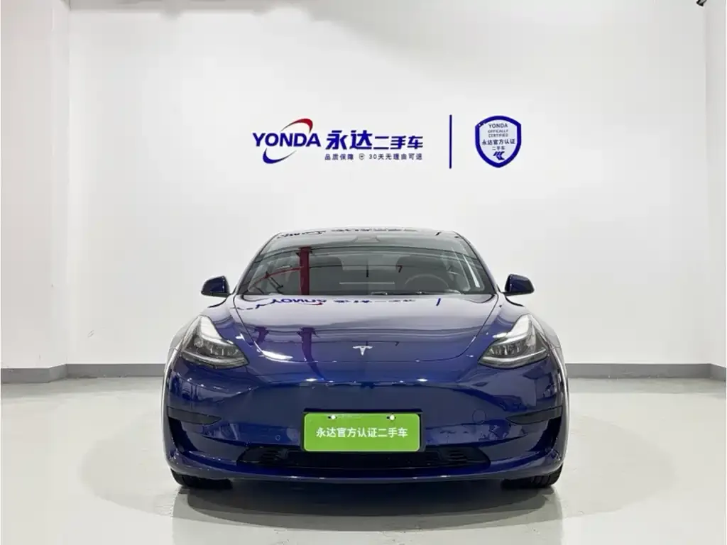 Tesla Model 3 — фото 10
