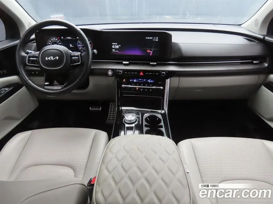 Kia Carnival — фото 10