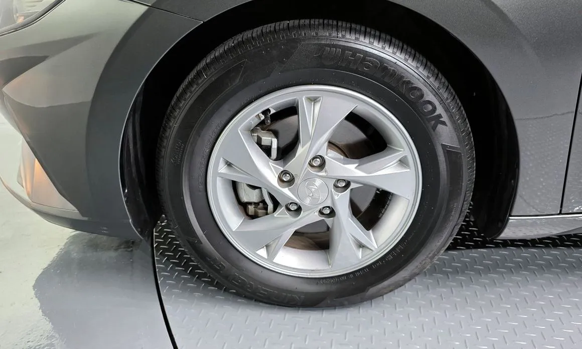 Hyundai AVANTE — фото 9