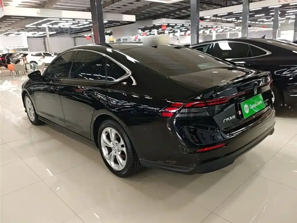 Honda Accord — фото 5