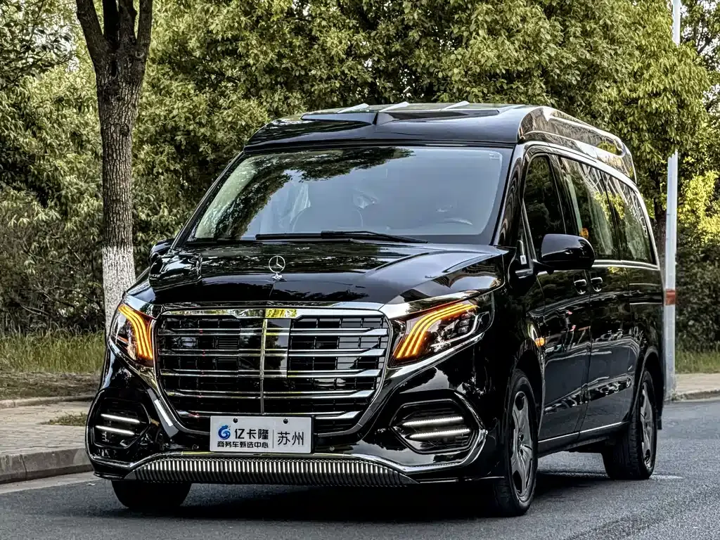 Mercedes-Benz Vito — фото 1