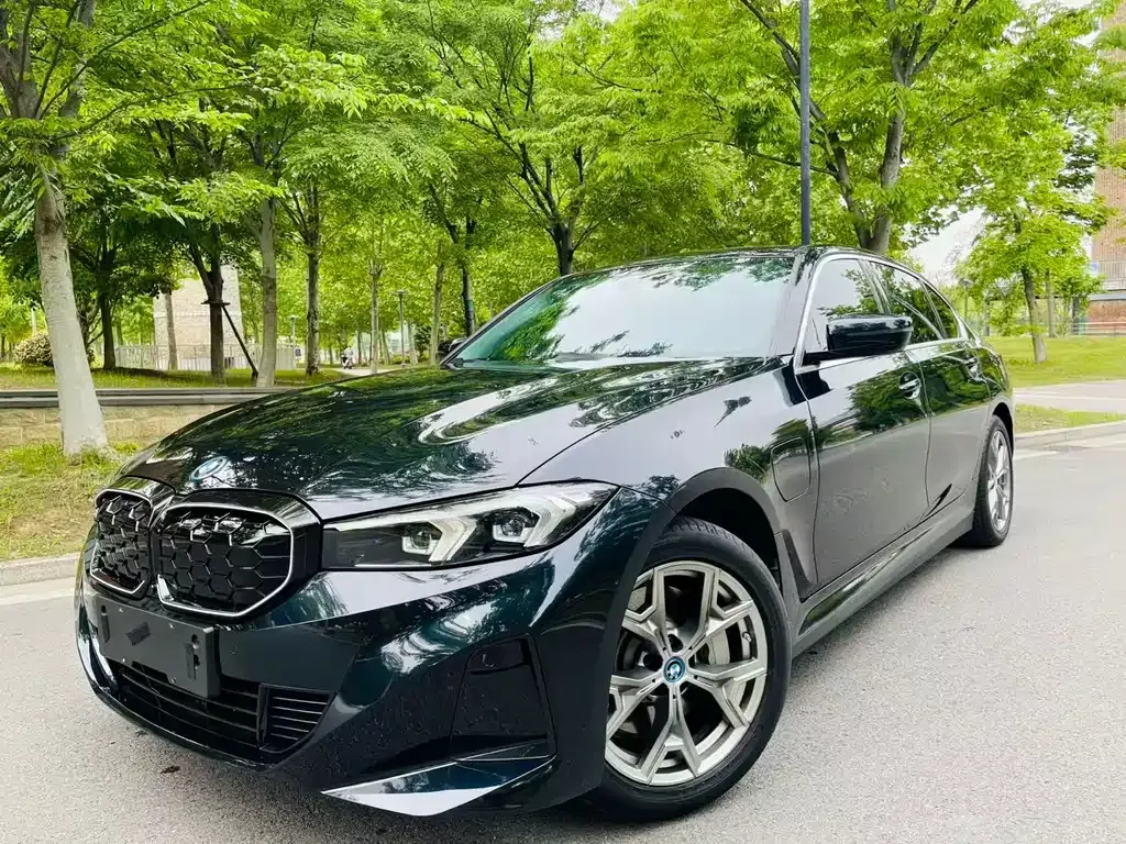 BMW i3 — фото 1