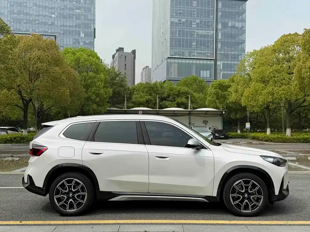 BMW X1 2023 из CN, фото 4