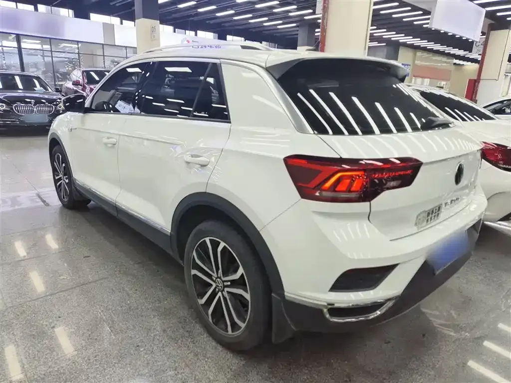 Volkswagen T-Roc 2021 из CN, фото 3