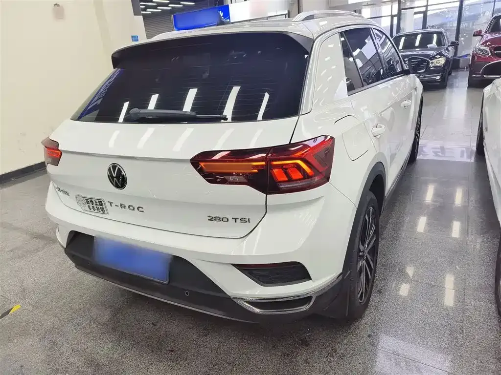 Volkswagen T-Roc 2021 из CN, фото 9