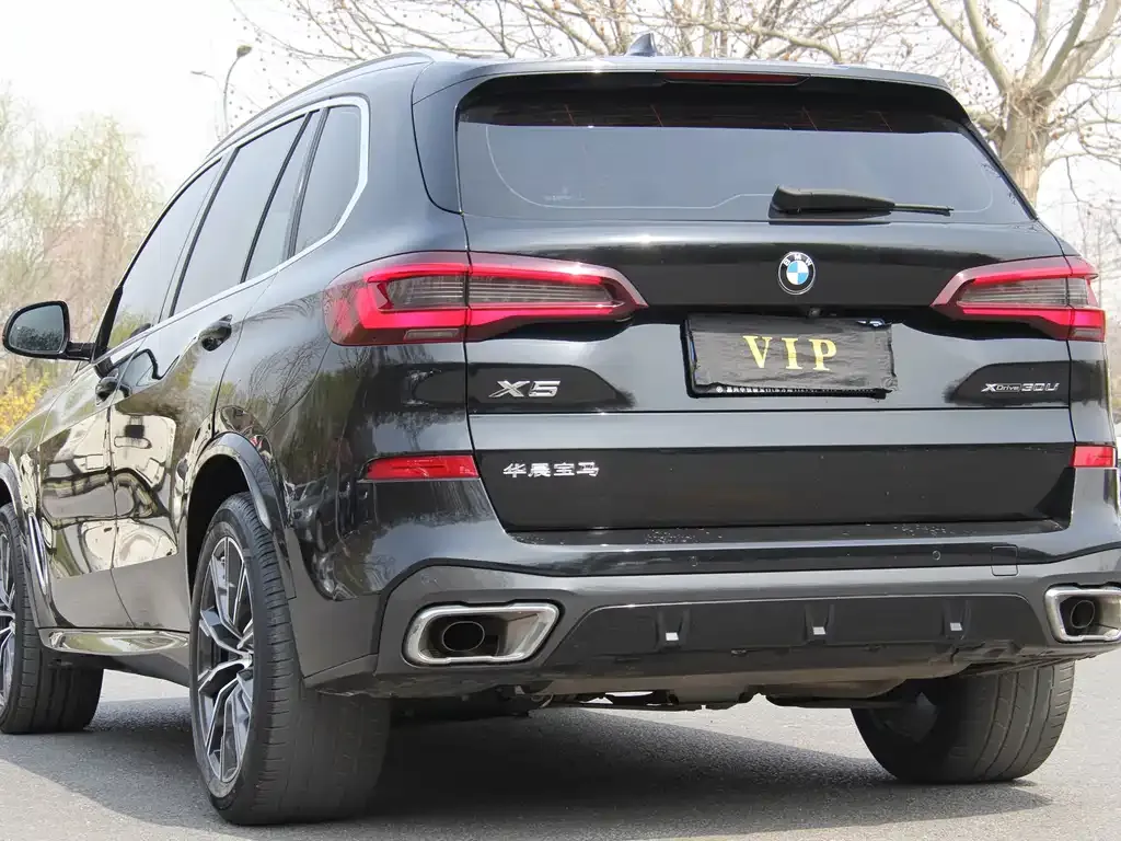 BMW X5 — фото 2