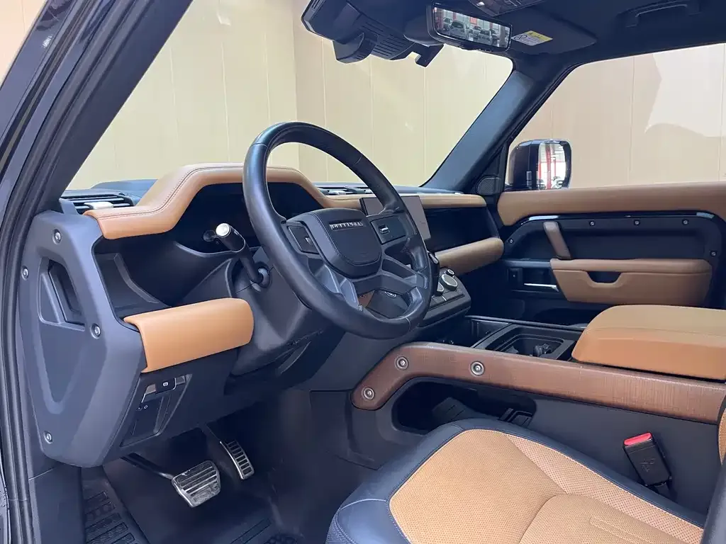 Land Rover Defender — фото 8
