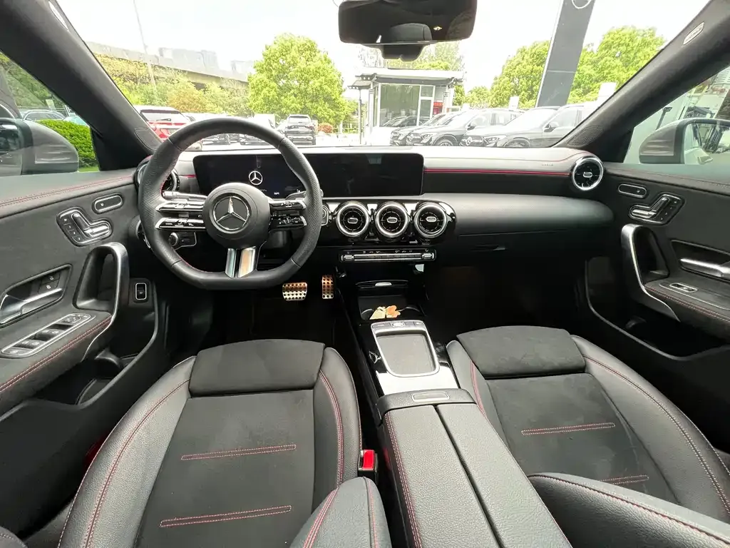 Mercedes-Benz CLA (Import) — фото 6