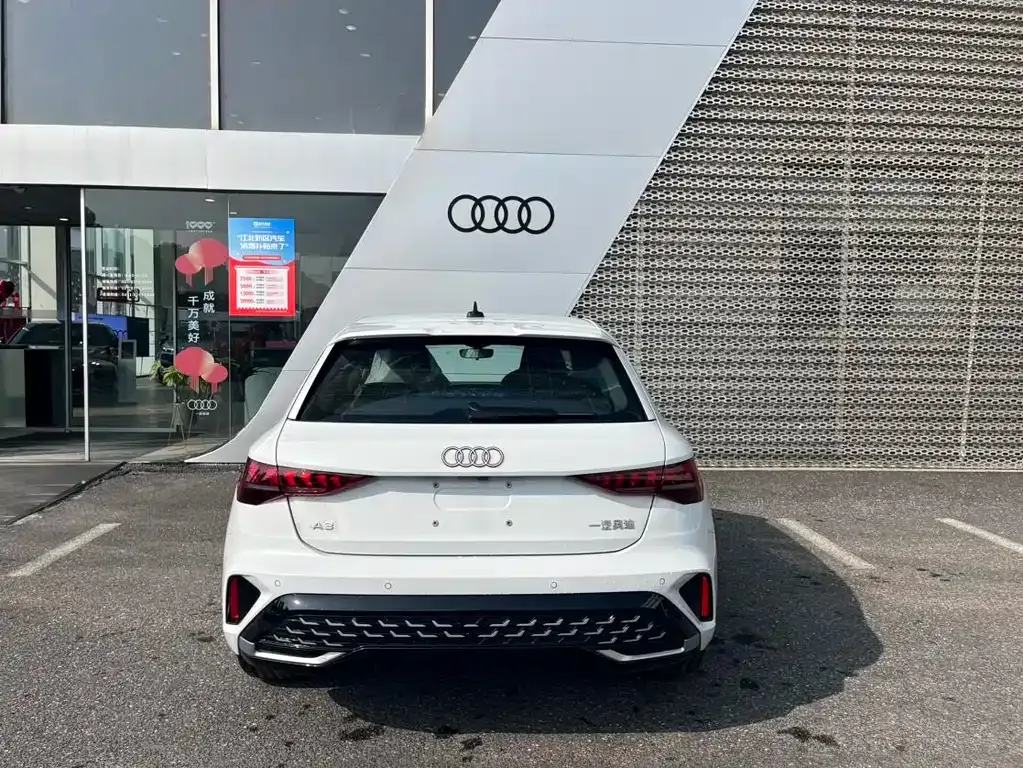 Audi A3 — фото 7