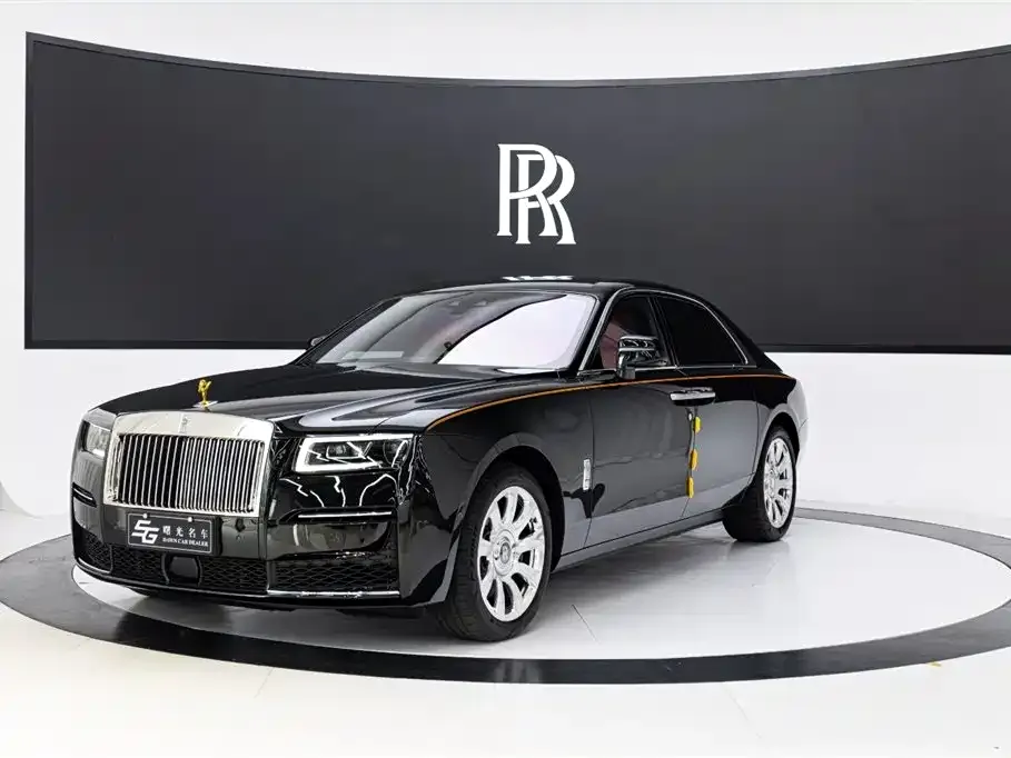 Rolls-Royce Ghost — фото 1