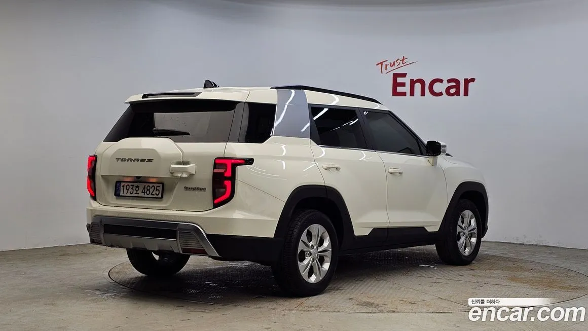 KG Mobility (Ssangyong) Torres — фото 10