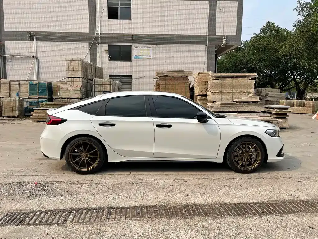 Honda Civic — фото 5