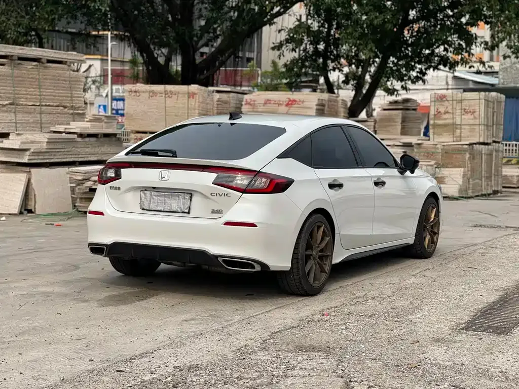 Honda Civic — фото 7