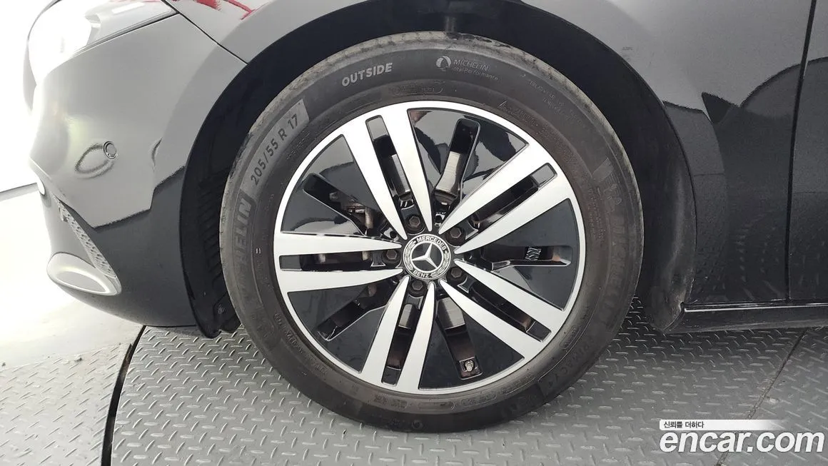 Mercedes-Benz A-Class 2021 из KR, фото 8
