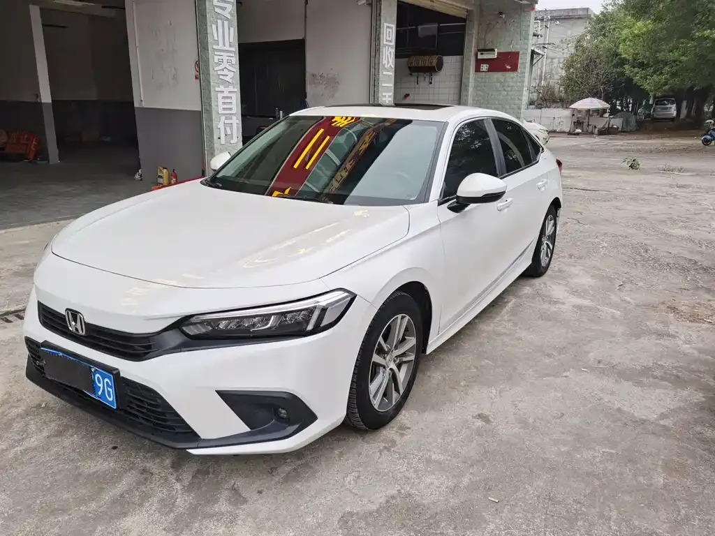 Honda Civic — фото 10