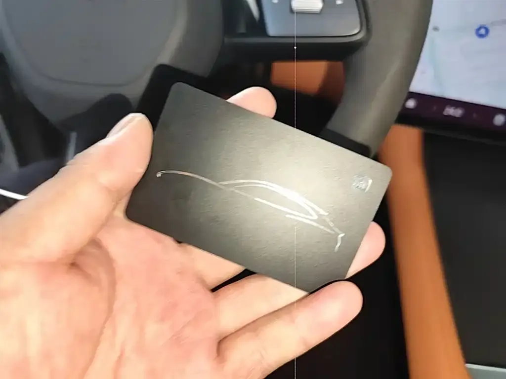 Xiaomi YU7 — фото 3