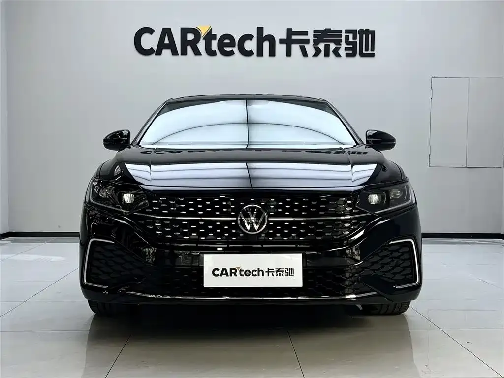 Volkswagen Passat — фото 6