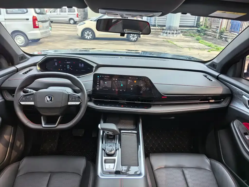 Changan CS55PLUS — фото 10